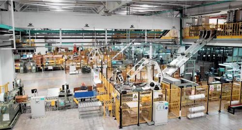 燈塔引領(lǐng)未來(lái) 海信日立全面賦能中國(guó)制造數(shù)字化轉(zhuǎn)型深水區(qū)網(wǎng)絡(luò)技術(shù)服務(wù)